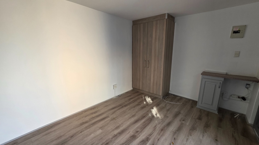 5 Bedroom Property for Sale in Dana Bay Western Cape